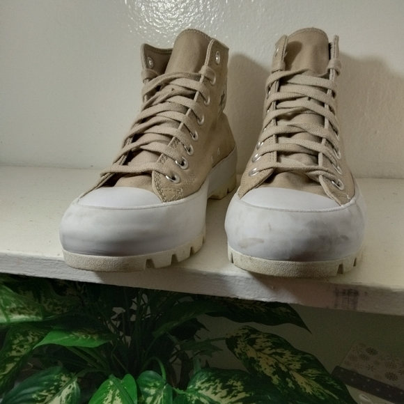 Converse Womens Lugged High Top Shoes Beige Size 9 - Picture 6 of 8